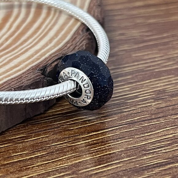 Murano Glass Fascinating Black Shimmer Bead Charm - Picture 3 of 6